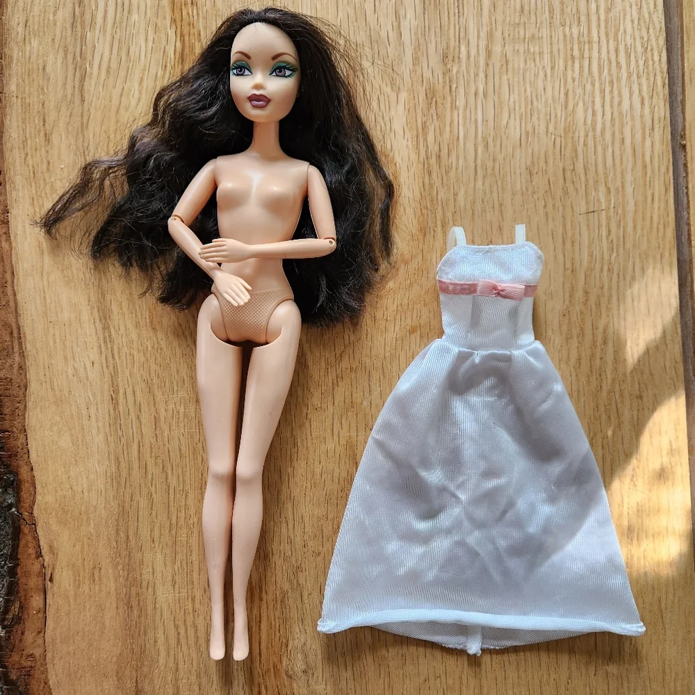 Barbie My Scene NOLEE 12